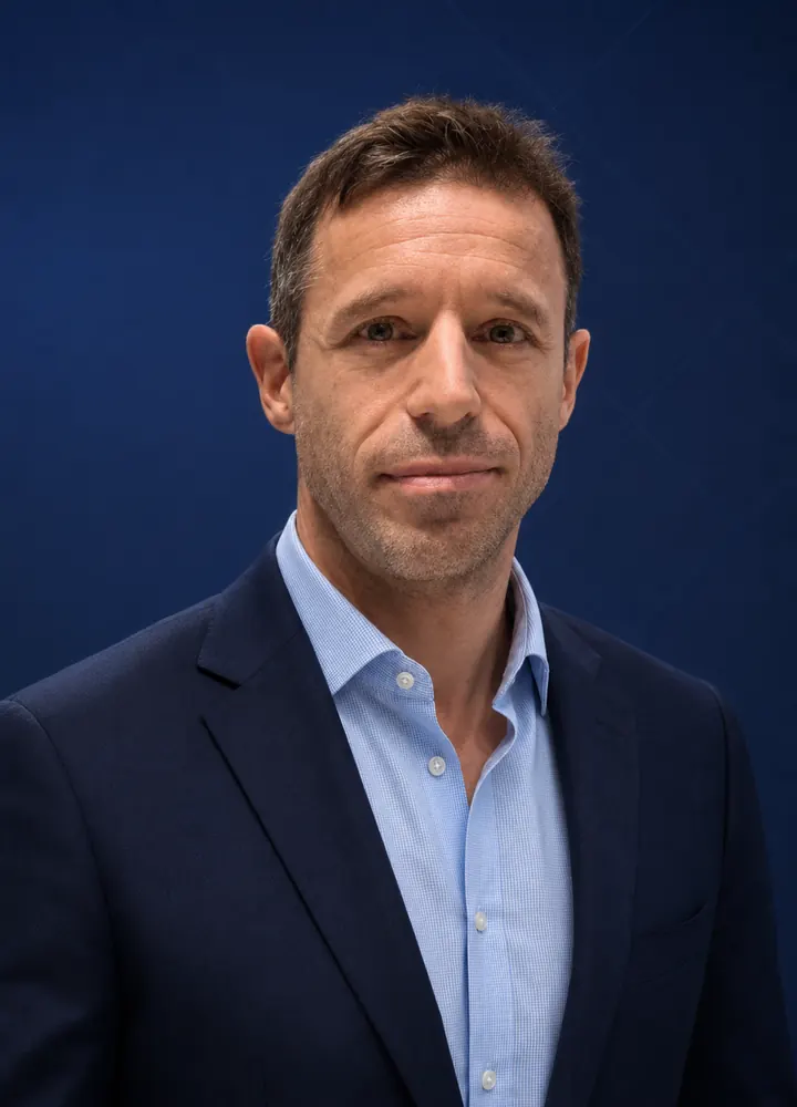 Dr Robert Gomez-Reino